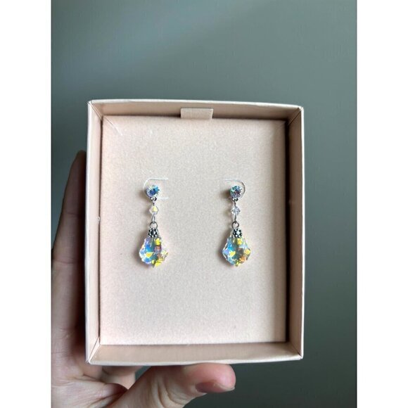 Kirks Folly Jewelry - NWT Kirks Folly Crystal Post Dangle Earrings